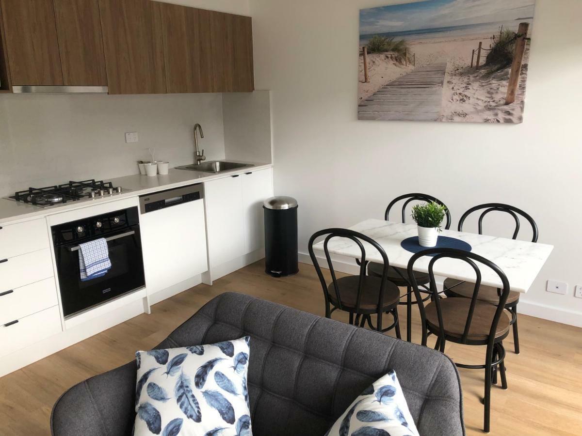 Q Squared Serviced Apartments Мельбурн Экстерьер фото